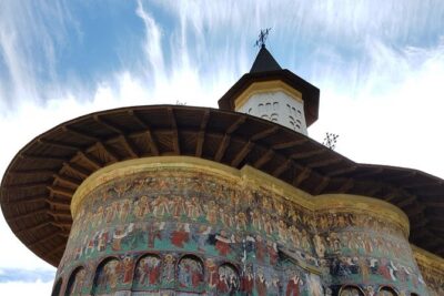 11-Day Romania Tour from Bucharest with Transylvania & Bucovina - Sinaia and Brasov: royal monastery views and castle “wow” factor
