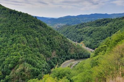 2-Day Small-Group Tour in Transylvania from Bucharest - Maximum 5 Persons - Day 1: Peles Castle and Brasov’s Old Town break
