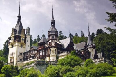 3 Days Private Tour in Romania from Bucharest with Tour Guide - Day 1: Snagov Monastery, Peles Castle, and Sinaia’s Carpathian Monastery