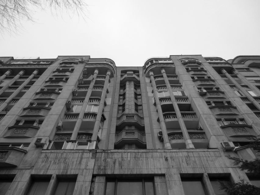 3-Hour Guided Tour of Communist Bucharest - Key things to watch for on this Communist Bucharest tour