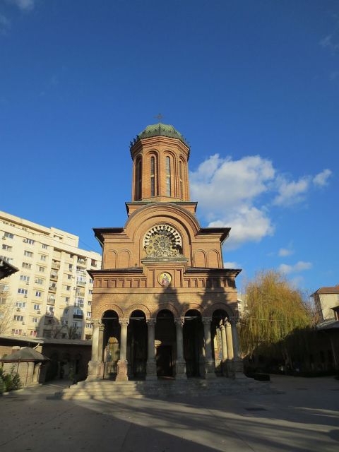 3-Hour Guided Tour of Communist Bucharest - The café break: a needed reset without inflating your budget