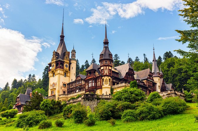4-Day Inside Transylvania & Transfagarasan Tour from Bucharest - Corvin Castle to Alba Iulia: Big Names, Big Moments
