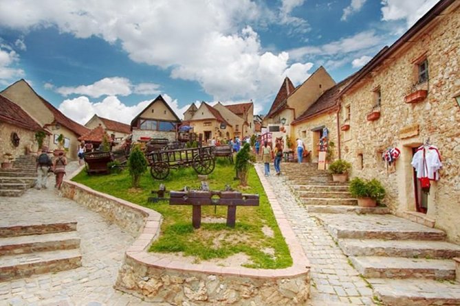 4 Days Private Tour in Transylvania Brasov Sighisoara Sibiu - Price and logistics: what $872.67 per person really buys