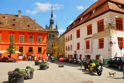 4 Days Private Tour in Transylvania Brasov Sighisoara Sibiu - A private loop that actually feels flexible