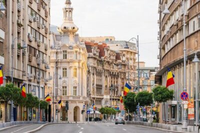 4h Bucharest Panoramic Tour by Car with stops - Palace of Parliament to Piaka Unirii: the big-city opening move
