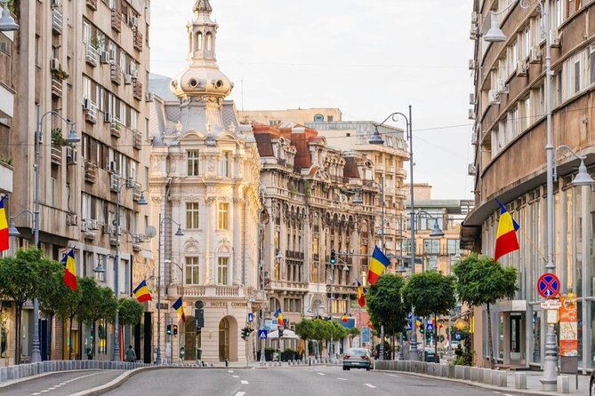 4h Bucharest Panoramic Tour by Car with stops - Palace of Parliament to Piaka Unirii: the big-city opening move