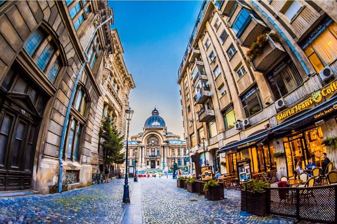 4h Bucharest Private Tour (2h by Car and 2h Walking in Old Town) - Triumph Arch, Piața Revoluției, and Calea Victoriei: the story in the streets
