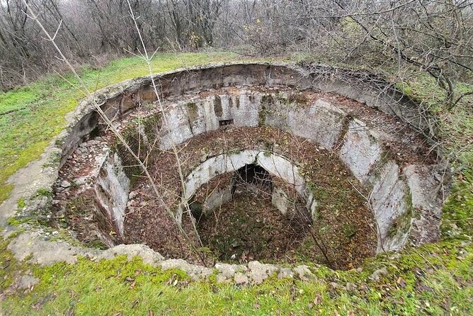 5h Abandoned Fort, Dracula's Grave and Mogoșoaia Palace, Private - Your guide makes the day: entertainment plus context