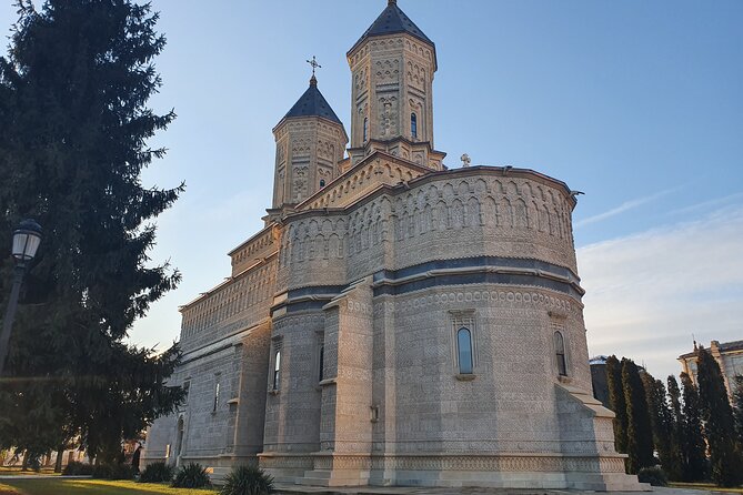 6 Days Private Tour in Romania Spectacular Places from Bucharest - Day-by-day highlights: what you’ll see and why it’s worth your time