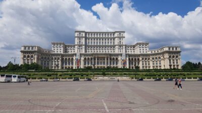 6h Communism Tour in Bucharest with Ceausescu Mansion - Palace of the Parliament: Totalitarian Power in Plain Sight