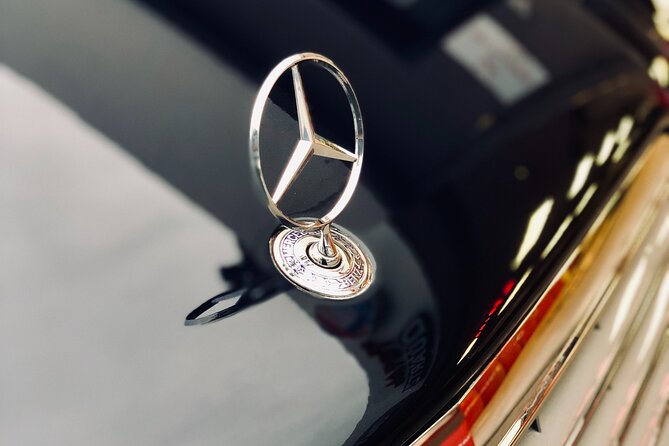 Airport transfer Otopeni to Bucharest - 20 to 40 Minutes of Private Comfort in the City