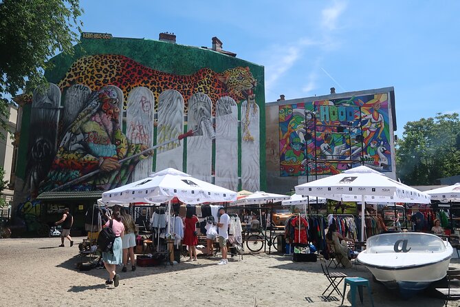 Alternative Bucharest: 2.5-3 Hours Walking tour (Small groups) - Bram Stoker and Dracula mural selfie moment