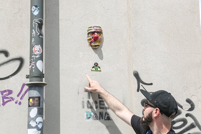Alternative Bucharest Walking Tour - Memorialul Renasterii: five landmarks and one art object that changes meaning