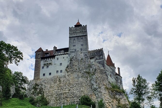 Bran Castle & Peles Castle - Premium Private Tour - Timing and pace: what 11 hours feels like