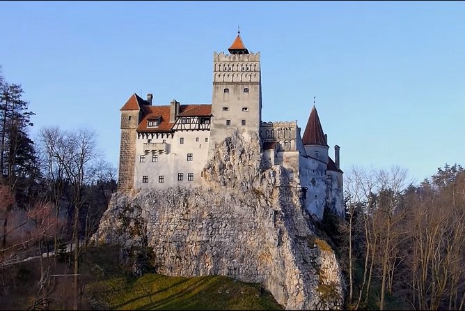 Bran Castle & Peles Castle - Premium Private Tour - Who this tour suits best (and who should choose differently)