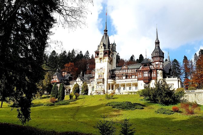 Bran (Dracula) Castle, Peles Castle, Brasov City - Private Tour - Price and value: what $423.52 per person buys you