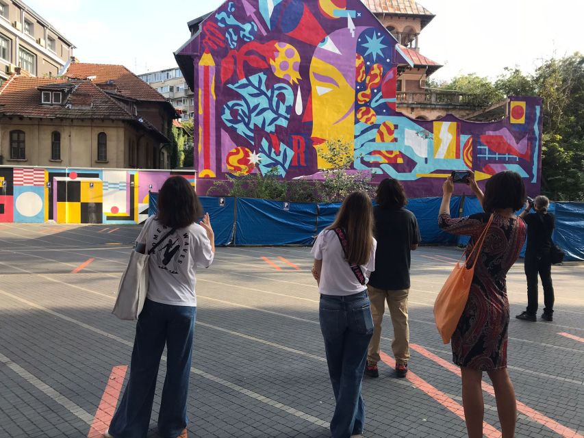 Bucharest: Alternative Sightseeing 2.5-3h-Hour Guided Tour - Stop 4: Kraft Market—small scene, big meaning