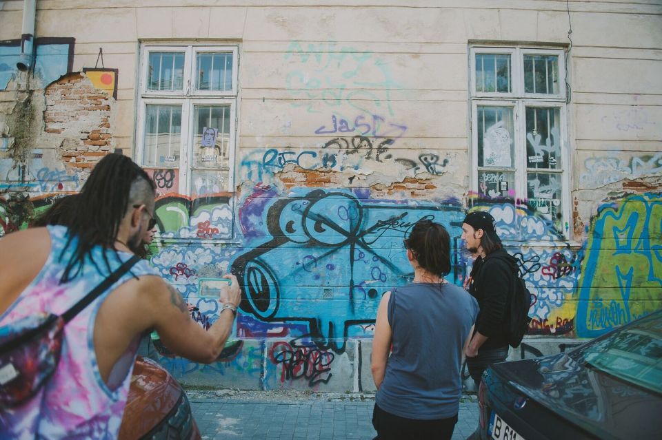 Bucharest Alternative Walking Tour - University of Architecture: Commissioned Murals Inside