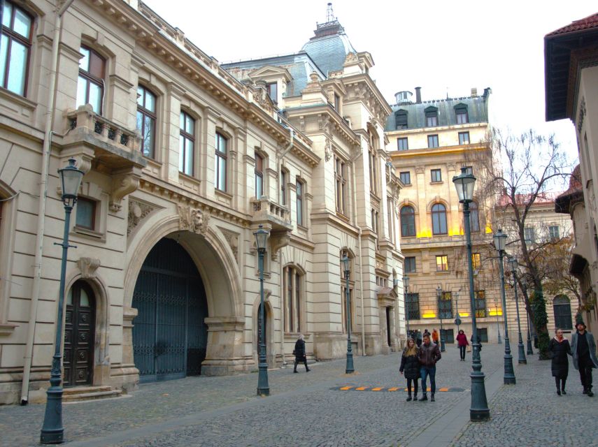 Bucharest by car - full day 'stop and visit' experience - How Lunch Works Without Breaking the Day
