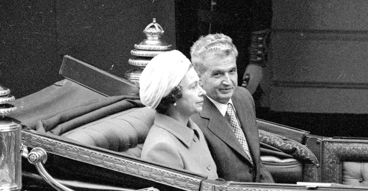 Bucharest Communism: From Lenin to Ceausescu - Bucharest fountains, Piața Unirii, and the squares people actually used