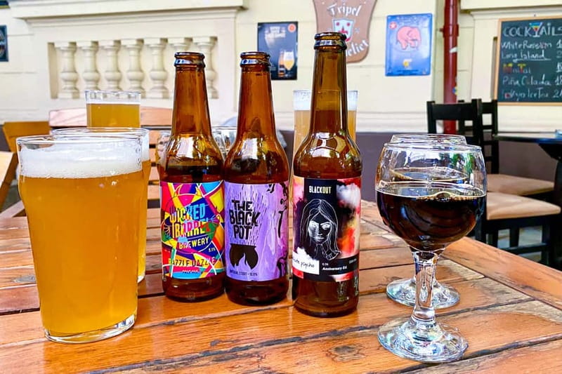 Bucharest: Craft Beer Tour with Traditional Meal - Beer + Architecture at Night: Why the Timing Works