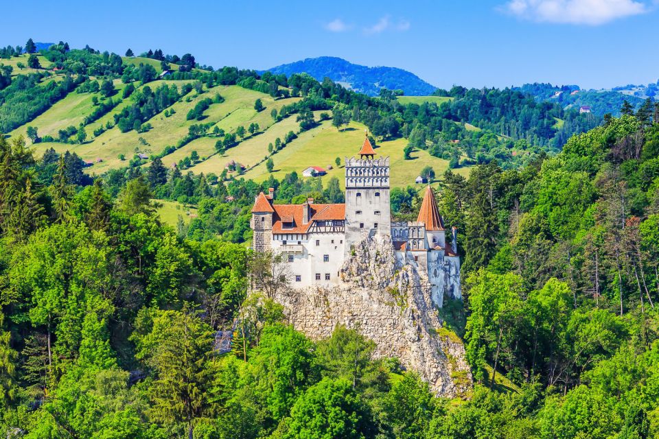 Bucharest: Day Trip to Dracula Castle, Peles Castle & Brașov - Time management: how to survive (and enjoy) a 14-hour schedule