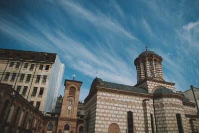 Bucharest Discovery morning tour - Starting at Carol I: where the walk finds its direction