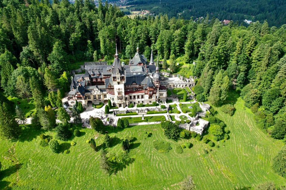 Bucharest: Dracula and Peles Castles For Private - Bran Castle: The Dracula Connection, Without the Overthinking