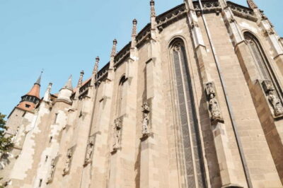 Bucharest: Dracula's Castle, Peleș Castle & Brașov Day Trip - University Square pickup and the coach ride you’ll actually care about