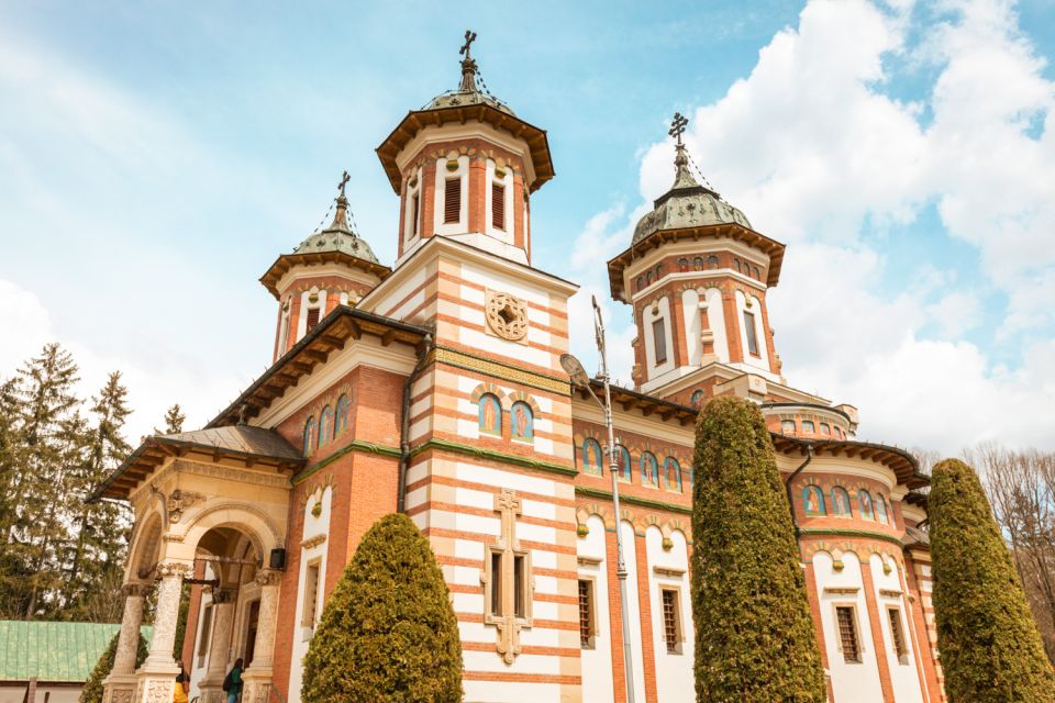 Bucharest: Dracula's Castle, Peleș Castle & Brașov Day Trip - Should You Book This Bucharest to Transylvania Day Trip?