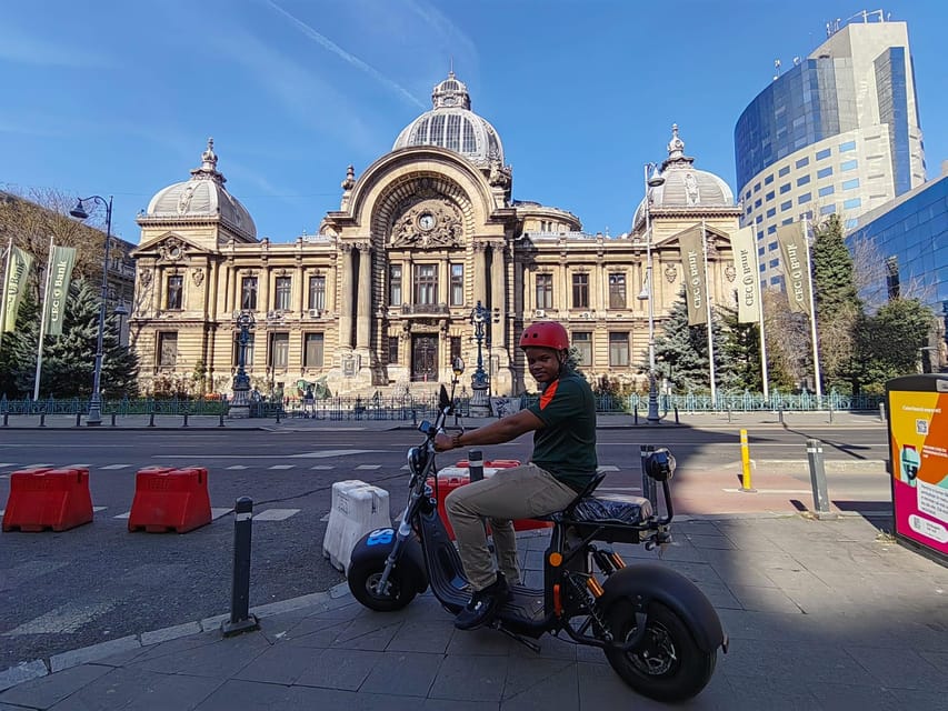 Bucharest electric city tour by Smart Balance #green - House of the Free Press, Triumph Arch, and Calea Victoriei