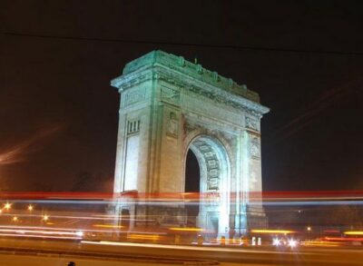Bucharest Evening Tour and Traditional Dinner - The big monuments: Palace of Parliament, Arch of Triumph, Revolution Square