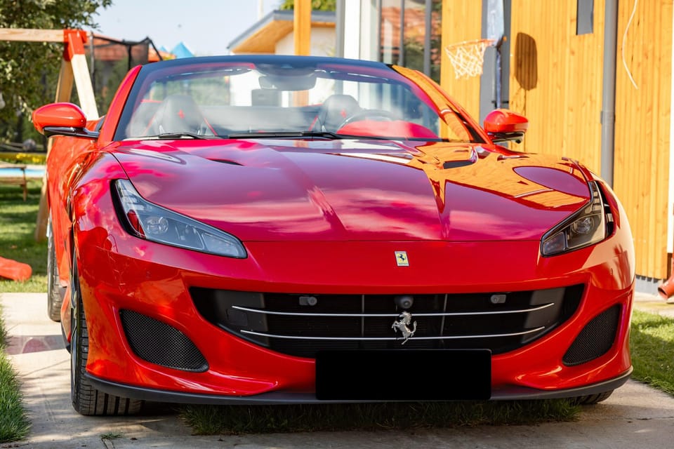 Bucharest: Ferrari Driving Experience - MEDIUM 30min - Hitting the Gas in Central Bucharest With the Portofino (600 hp)