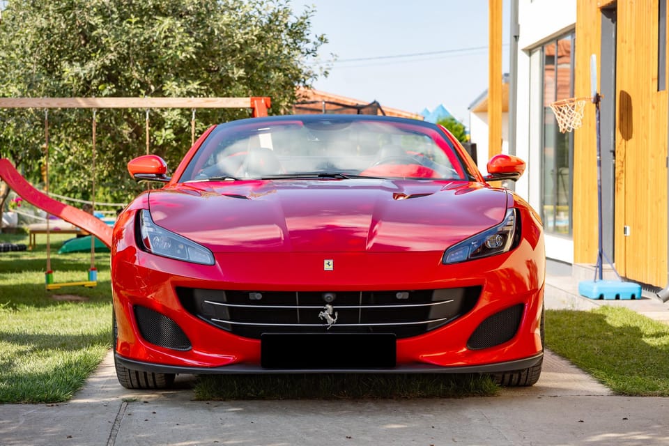 Bucharest: Ferrari Driving Experience - MEDIUM 30min - Meeting at Piața Constituției: Find the Ferrari and the Flag