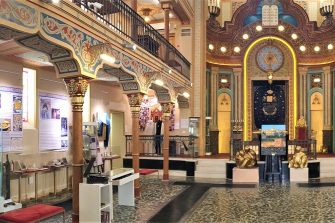 Bucharest Jewish Heritage | Holocaust Memorial | Private Car Tour - Holocaust Memorial: a short stop that carries the point