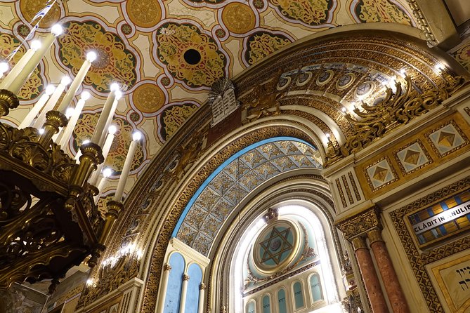 Bucharest Jewish Heritage Private Walking Tour - Great Synagogue: your first major interior moment