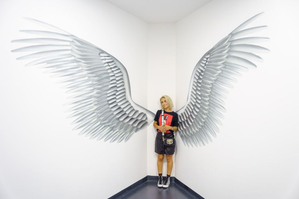 Bucharest: Museum of Senses Entry Ticket - Your 1-Hour Route Through 11 Rooms of Optical Tricks