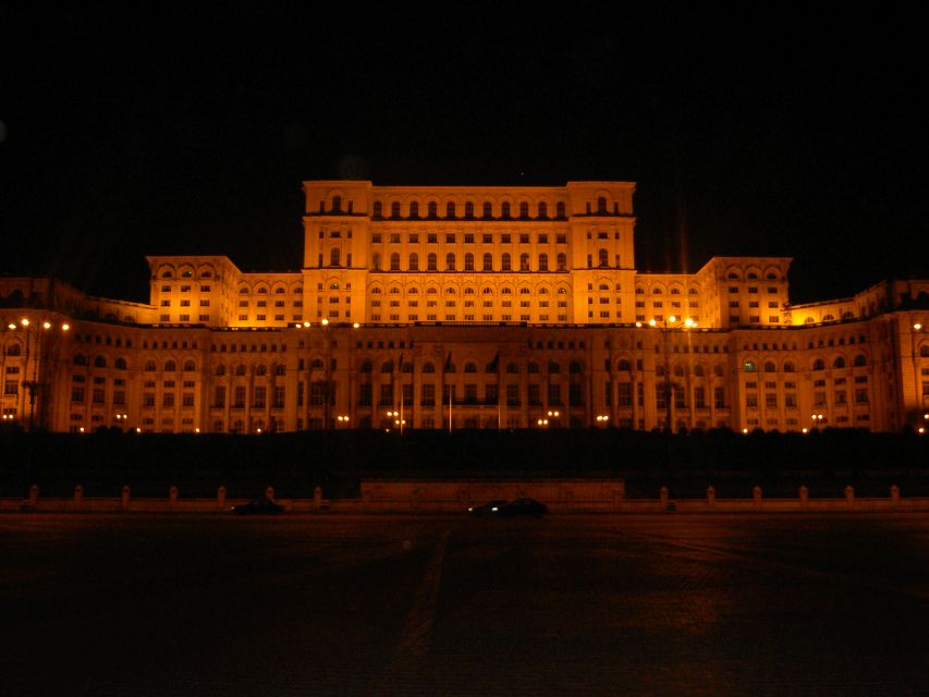 Bucharest: Palace of Parliament Tickets and Guided Tour - How the guide turns a monument into a story