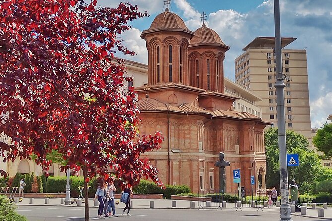 Bucharest Panoramic Sightseeing - Private City Tour - More Bucharest landmarks: Royal Palace, iconic facades, and the French-arc copy