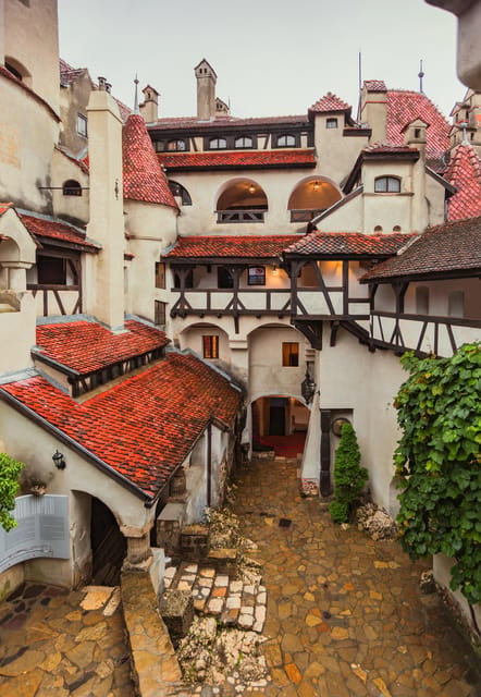 Bucharest: Peles & Dracula's Castle and Brasov Full-Day Trip - Comfort and Practical Tips That Make the Day Easier