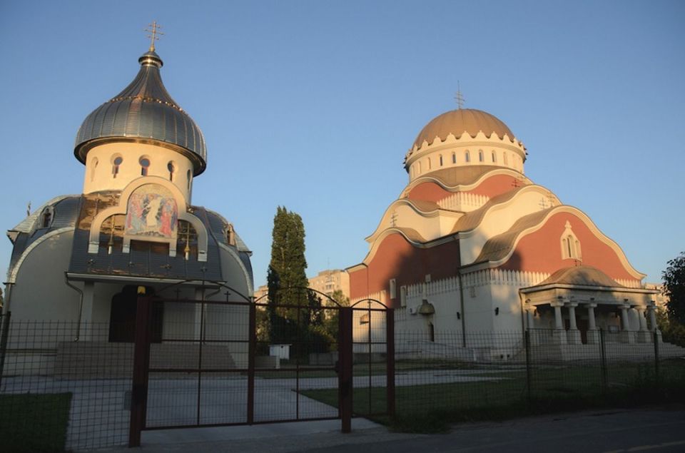 Bucharest: Private Three Neighborhoods Tour by Vintage Car - Who this tour is best for (and who should skip it)