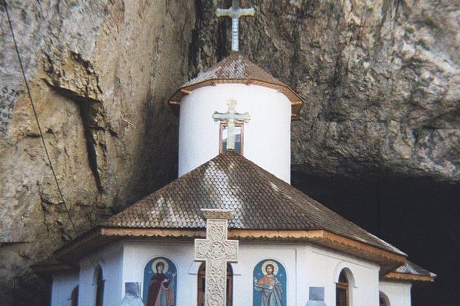 Bucharest Private Tour to Peles Castle & Biggest Salt Mine in Eu - Who should book this private Peles and Unirea Salt Mine tour?