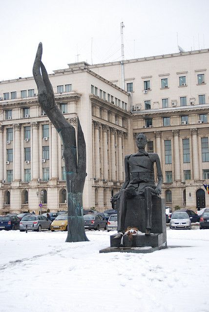 Bucharest Sightseeing Tour - Key highlights at a glance