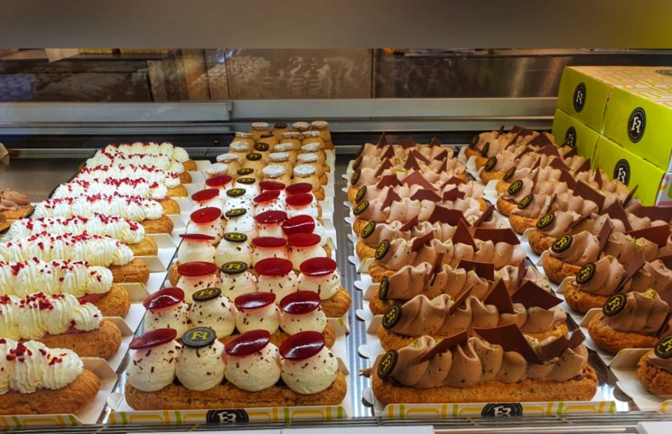 Bucharest: Sweet Delights History and Desserts Walking Tour - Entering Bucharest’s sweet-and-history story at the Romanian Athenaeum