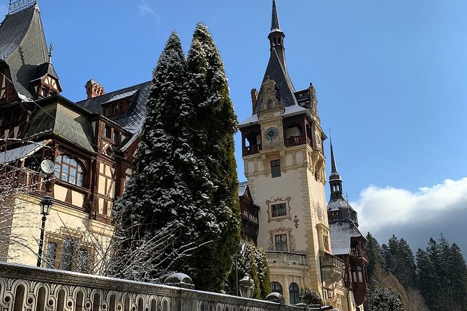 Bucharest to Dracula Castle, Peles Castle and Brasov Guided Tour - Brasov’s medieval center: Black Church, City Hall, and the narrowest street