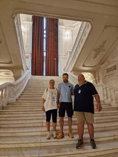 Bucharest: tour in the Parliament in Italian+exterior visit with guide - Security checks and your ID: plan like it’s the airport
