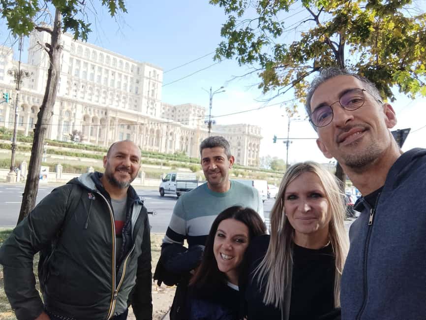 Bucharest: tour in the Parliament in Italian+exterior visit with guide - Starting at Strada Stavropoleos 5 and how the walk is set up