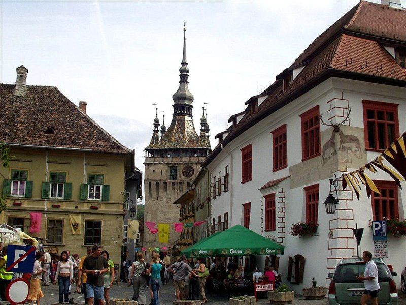 Bucharest: Transylvania and Dracula's Castle 2-Day Tour - How this Transylvania trip really works in 2 days