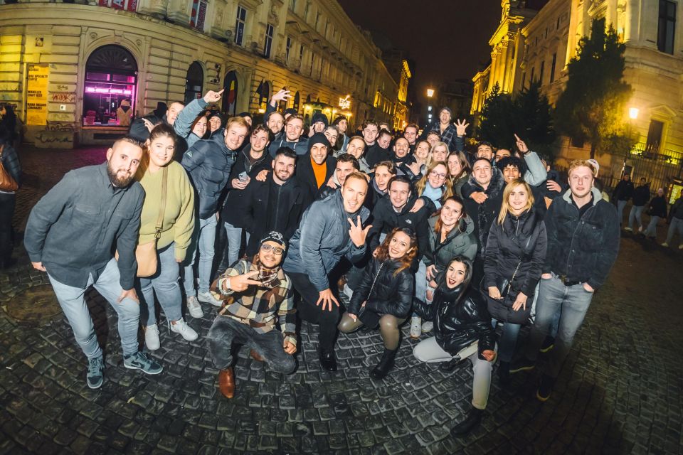 Bucharest: Weekend Pub Crawl - Meeting at Splaiul Independenței 2 or Strada Lipscani 31