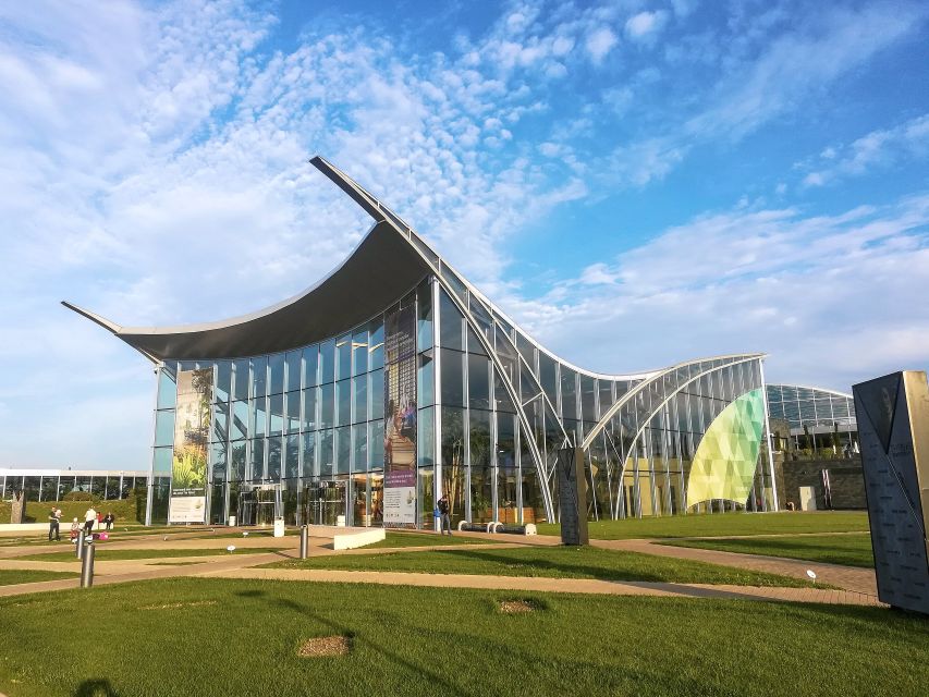 Bucuresti: Therme Bucharest Evening Entry Ticket & Transfer - Key highlights worth booking for